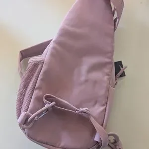 Reebok | Bags | Reebok Womens Pink Sling Bag | Poshmark display picture 3